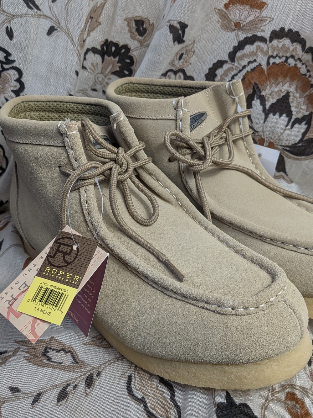 Roper Beige Suede Men’s Chukka Boots